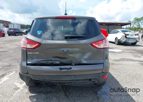 2013 Ford Escape S из США, поврежденный, VIN 1FMCU0F76DUD70210